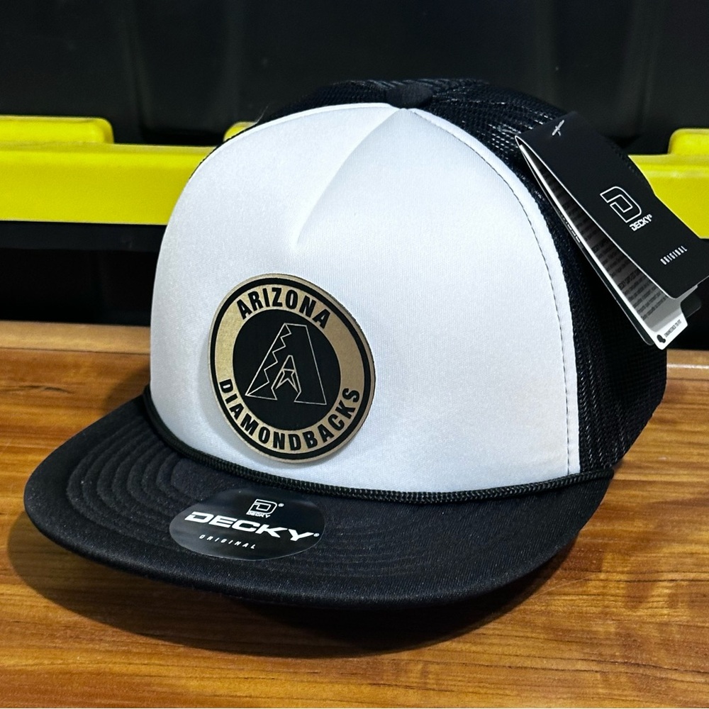 Mlb Arizona diamondbacks trucker SnapBack Black And White Hat